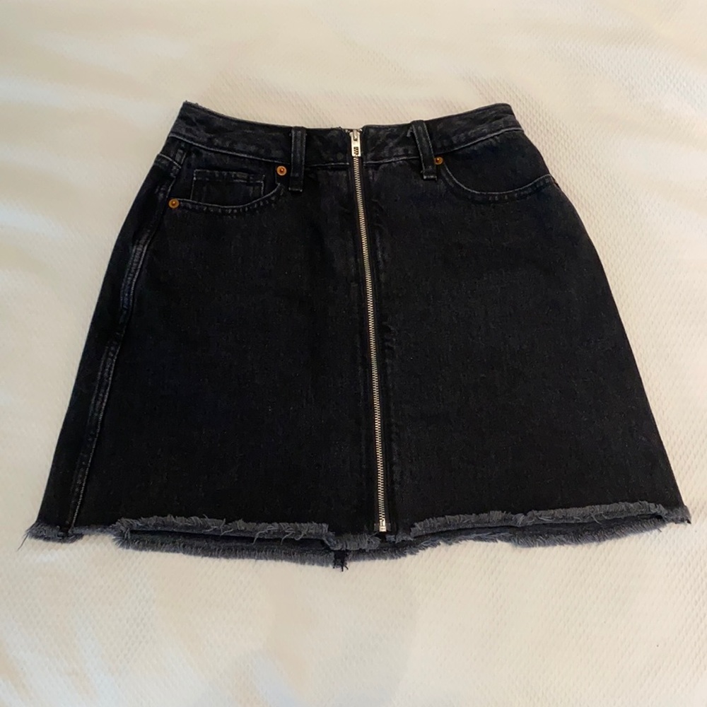 Abercrombie and Fitch Zoe natural rise vintage A-line skirt black